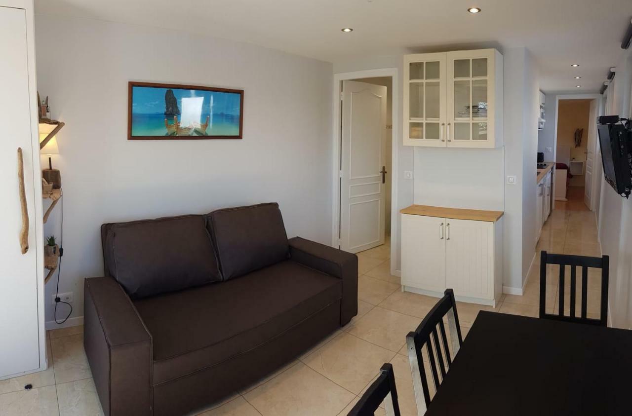 Maisonnette Bois Flottes Salles  Exterior foto